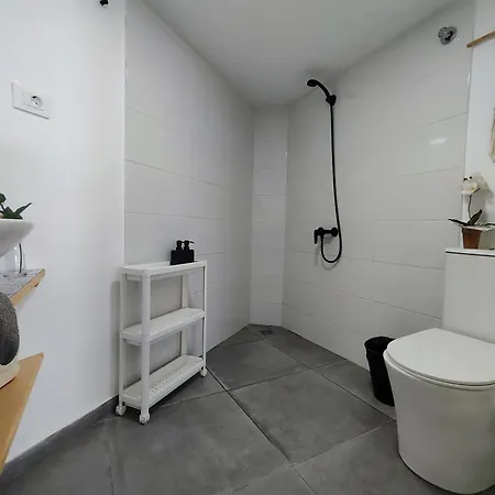 Nueve Pies Surf House Лас-Пальмас-де-Гран-Канария