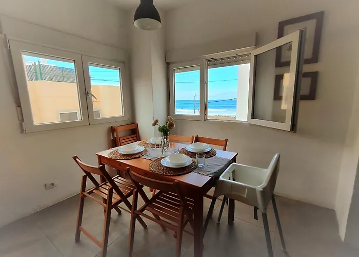 Nueve Pies Surf Casita *